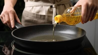 Photo of केन्द्र ने खाद्य तेल उत्पादकों को अपने उत्पाद का वजन घोषित करने के अलावा बिना तापमान के उसकी शुद्ध मात्रा घोषित करने के लिए कहा