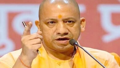 Photo of उत्तर प्रदेश के मुख्यमंत्री योगी आदित्यनाथ को दी बम से उड़ाने की धमकी!