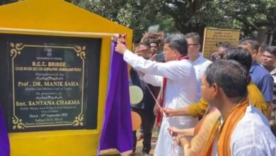 Photo of वर्तमान सरकार का एक लक्ष्य राज्य के सीमांत शहरों में सरकारी परियोजनाओं तक पहुंच प्रदान करना है: मुख्यमंत्री