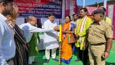 Photo of उनकोटि जिले के जरुलतली में निर्माणाधीन जिला सुधार केंद्र का निरीक्षण करते कारागार मंत्री