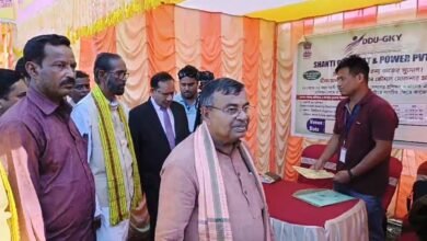 Photo of मोहनपुर में लाभार्थी सम्मेलन, समाज के अंतिम व्यक्ति तक सरकारी योजनाओं का लाभ पहुंचाने का सरकार का लक्ष्य : शिक्षा मंत्री