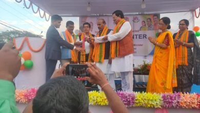 Photo of खोवाई में वन स्टॉप सेंटर का उद्घाटन, महिला सशक्तिकरण को विशेष महत्व दे रही केंद्र सरकारः केंद्रीय सामाजिक न्याय मंत्री