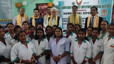 Photo of बिश्रामगंज में ग्रामीण बैंक के स्वरोजगार प्रशिक्षण केन्द्र के नवीन भवन का शिलान्यास