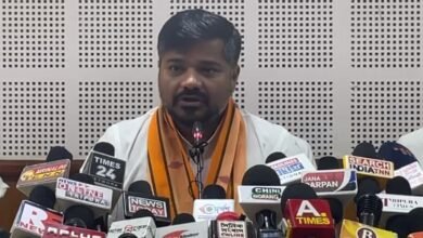 Photo of कैबिनेट बैठक में 200 इंजीनियर पदों को भरने और टेक्नो इंडिया यूनिवर्सिटी खोलने को मंजूरी, राज्य में दिसंबर में न्यूनतम समर्थन मूल्य पर 35 हजार मीट्रिक टन धान की होगी खरीद: सूचना एवं संस्कृति मंत्री