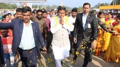 Photo of अरुंधतिनगर इंग्लिश मीडियम स्कूल में रक्तदान महोत्सव, रक्तदान से भाईचारा भी विकसित होता है : मुख्यमंत्री