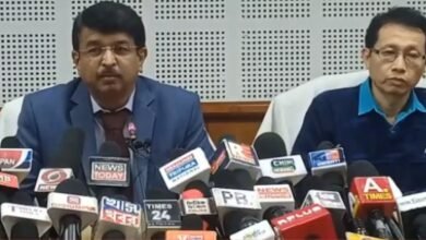 Photo of प्रेसवार्ता में मुख्य निर्वाचन पदाधिकारी ने अंतिम मतदाता सूची में कुल मतदाताओं की संख्या 28,13,478 है.