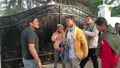 Photo of अंतिम चरण में प्रत्याशी सूची घोषित करने के बाद भी पार्टी सुप्रीमो पार्टी कार्यकर्ताओं की बगावत नहीं रोक सके