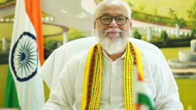 Photo of तुलाकोना ग्राम पंचायत में नवनिर्मित अनाज गोदाम का लोकार्पण, केंद्र व राज्य सरकार ने किसानों के कल्याण के लिए बहुआयामी योजनाएं बनाई हैं : विधानसभा अध्यक्ष