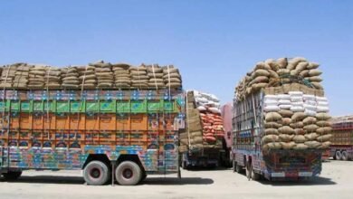 Photo of तोरखम बॉर्डर बंद है, अनाज से लेकर रोजमर्रा की जरूरत की चीजें तबाह हो रही हैं