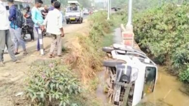 Photo of ईको कार की चपेट में आने से बच्चों समेत 5 लोग गंभीर रूप से घायल हो गए