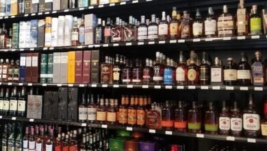 Photo of इराक में शराब बिक्री पर प्रतिबंध लगाने वाले कानून को रद्द करने की मांग कर रहे हैं
