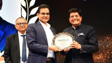 Photo of समय आ चुका है कि भारतीय उत्पाद दुनिया में सर्वश्रेष्ठ गुणवत्ता के हों: मुंबई में एसआरटीईपीसी के वार्षिक निर्यात पुरस्कार समारोह में केंद्रीय वाणिज्य एवं उद्योग और कपड़ा मंत्री पीयूष गोयल