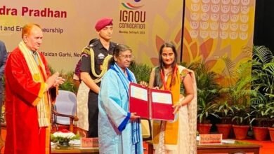Photo of राष्ट्रपति श्रीमती द्रौपदी मुर्मु इंदिरा गांधी राष्ट्रीय मुक्त विश्वविद्यालय के 36वें दीक्षांत समारोह में शामिल हुईं