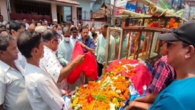 Photo of CPIM नेता समीर देव को अंतिम श्रद्धांजलि