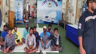Photo of भारतीय तटरक्षक बल मालदीव के समुद्री क्षेत्र से बचाए गए दस मछुआरों को स्वदेश लाया