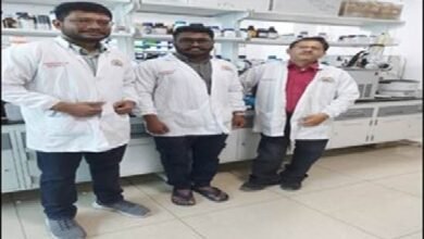 Photo of सूजन-रोधी (एंटी-इंफ्लेमेटरी) दवाओं के साथ मिलाकर बनी जैव-संगत (बायोकंपैटिबल) औषधि वितरण प्रणाली रूमेटोइड गठिया (आर्थराइटिस) के लिए प्रभावी समाधान लाती है