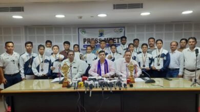 Photo of 66वें राष्ट्रीय स्कूल खेलों में पदक विजेता खिलाडिय़ों का सचिवालय में हुआ सम्मान, भविष्य में बेहतर करेगी राज्य की टीम : खेल मंत्री