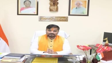 Photo of ग्रामीण अर्थव्यवस्था के विकास में स्वयं सहायता समूह निभा रहे हैं अहम भूमिका: पर्यटन मंत्री