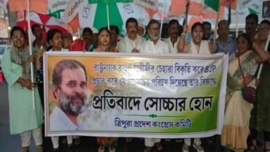 Photo of अगरतला में राहुल गांधी की तस्वीर तोड़े जाने के खिलाफ कांग्रेस की ओर से विरोध मार्च निकाला गया
