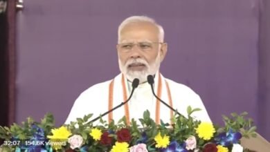 Photo of प्रधानमंत्री ने गुजरात के मेहसाणा में लगभग 5800 करोड़ रुपये की परियोजनाओं का उद्घाटन किया, राष्ट्र को समर्पित किया और आधारशिला रखी