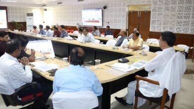 Photo of सचिवालय में यूनिटी मॉल एवं बहुमंजिला प्रशासनिक भवन के निर्माण कार्य की समीक्षा बैठक, गुणवत्ता बनाये रखते हुए निर्धारित समय-सीमा में तेजी से पूरा किया जायेः मुख्यमंत्री