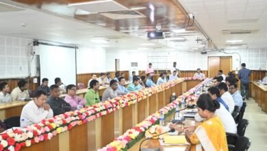 Photo of धलाई जिले में एक समीक्षा बैठक में पशु संसाधन विकास मंत्री ने कहा कि विकास कार्यक्रम को लागू करने के लिए अधिकारियों को जन प्रतिनिधियों के साथ समन्वय बनाकर काम करना चाहिए