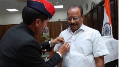 Photo of सशस्त्र सेना झंडा दिवस कोष में राज्यपाल का दान