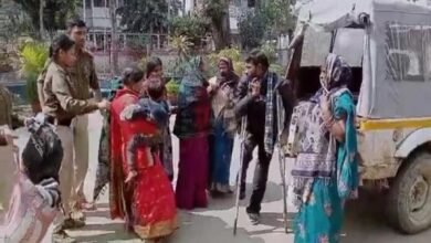 Photo of अनोखे तरीके से जिरानिया से गांजा की तस्करी करते हुए गिरफ्तार 6