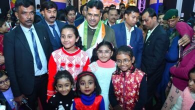 Photo of बच्चों को शिक्षा के साथ-साथ संस्कृति एवं खेल में भी प्रोत्साहित किया जायेः मुख्यमंत्री