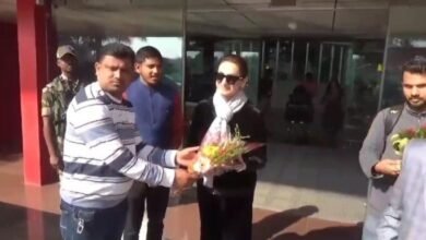 Photo of मिलन मेला गीत प्रदर्शन में भाग लेने के लिए बॉलीवुड गायिका राज्य में आए