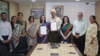 Photo of ग्रामीण विकास मंत्रालय ने दीनदयाल अंत्‍योदय योजना राष्‍ट्रीय ग्रामीण आजीविका मिशन के तहत समावेशी विकास के कार्यान्वयन में तकनीकी सहायता प्रदान करने के लिए जे-पाल दक्षिण एशिया के साथ एक समझौता ज्ञापन पर हस्ताक्षर किए