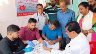 Photo of मेगा स्वास्थ्य शिविरों में निःशुल्क रक्त परीक्षण एवं औषधियों का वितरण