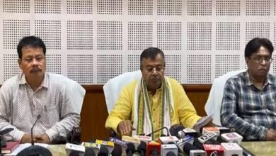 Photo of प्रेस कॉन्फ्रेंस में बिजली मंत्री, रेमल के प्रभाव के कारण बिजली विभाग को करीब 2 करोड़ 50 लाख रुपये का नुकसान हुआ है