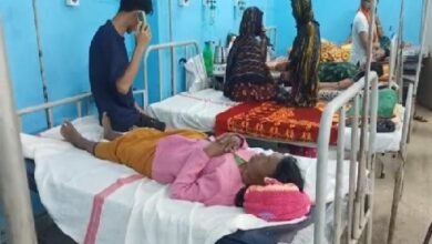 Photo of अचानक आकाशीय बिजली गिरने से 1 जाति की महिला की मौत, 3 घायल