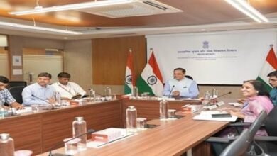 Photo of बांग्लादेश के लोक सेवकों के लिए क्षमता निर्माण कार्यक्रमों के कार्यान्वयन के रोड-मैप पर चर्चा के लिए भारत-बांग्लादेश द्विपक्षीय बैठक आयोजित की गई