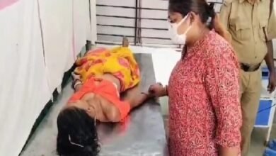 Photo of कार दुर्घटना में एक महिला की दर्दनाक मौत, 2 घायल