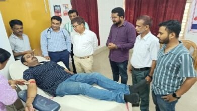 Photo of जीबी हॉस्पिटल ब्लड बैंक में रक्तदान शिविर आयोजित हुआ
