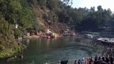 Photo of तीर्थमुख पर स्नान करने आए दो पक्षों में शराब के नशे में मारपीट होने से हड़कंप मच गया