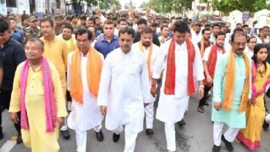 Photo of पश्चिमी त्रिपुरा लोकसभा सीट पर भारी अंतर से जीत हासिल करने वाले बीजेपी उम्मीदवार बिप्लब कुमार देब, राजधानी में एक बड़ी रैली 
