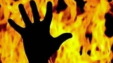 Photo of गृहिणी को जलाकर मारने का आरोप