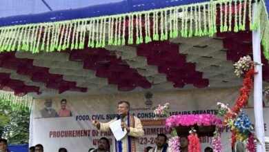 Photo of किसानों की आय दोगुनी करने के लिए राज्य सरकार साल में दो बार रियायती मूल्य पर धान खरीदेगी: कृषि मंत्री