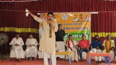 Photo of बिलोनिया मंडल ने भाजपा प्रत्याशी विप्लव कुमार देव का अभिनंदन किया, कार्यकर्ता से घर-घर जाकर लोगों को धन्यवाद देने का आह्वान