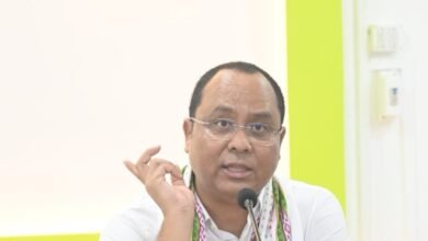 Photo of सरकारी परियोजनाओं एवं सेवाओं का लाभ वास्तविक लाभार्थियों तक पहुंचाया जाये: वन मंत्री