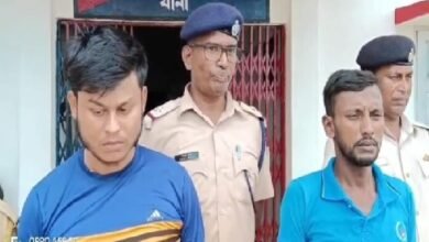 Photo of पुलिस ने मानव तस्करों से जुड़े दो भारतीय दलालों को गिरफ्तार किया है