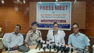 Photo of शांतिपूर्ण चुनाव कराने के लिए प्रशासन और पुलिस प्रशासन हाई अलर्ट पर: पश्चिम त्रिपुरा जिला मजिस्ट्रेट