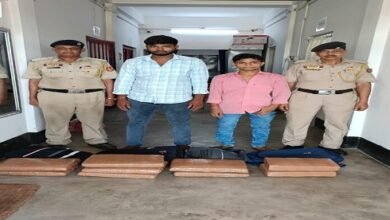 Photo of 28 किलो सूखा गांजा के साथ दो गांजा तस्कर गिरफ्तार