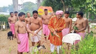Photo of पारंपरिक उत्सव केर पूजा विधि विधान से हुई