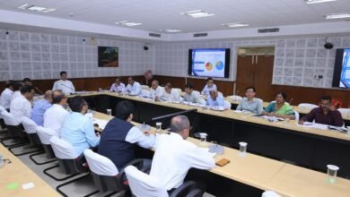 Photo of सचिवालय में बिजली विभाग की समीक्षा बैठक में मुख्यमंत्री ने कहा कि बिजली उपभोक्ताओं को निर्बाध बिजली आपूर्ति सुनिश्चित करने के लिए सरकार काम कर रही है