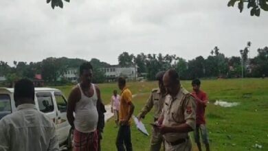 Photo of स्कूल मैदान के किनारे से एक युवक का लटकता हुआ शव बरामद किया गया