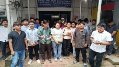 Photo of जनजाति छात्रों के लिए छात्रवृत्ति की मांग को लेकर जनजाति कल्याण विभाग के सामने प्रदर्शन